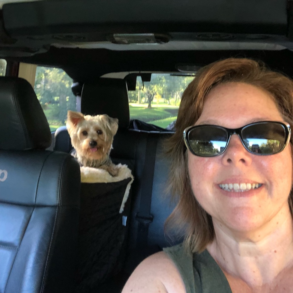 Meet your Posher, Laura